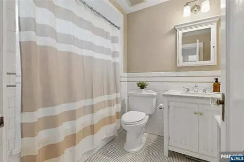 54 Mountain Avenue Bloomfield NJ 07003