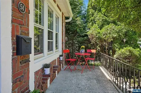 54 Mountain Avenue Bloomfield NJ 07003