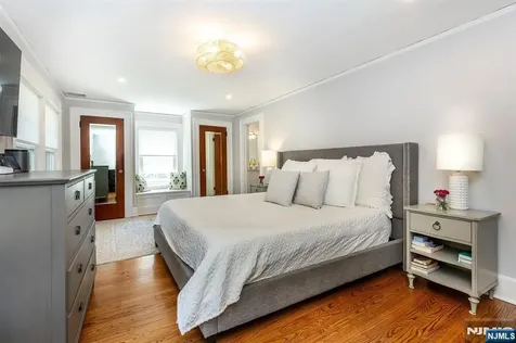242 Forest Avenue Glen Ridge NJ 07028