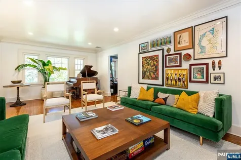242 Forest Avenue Glen Ridge NJ 07028