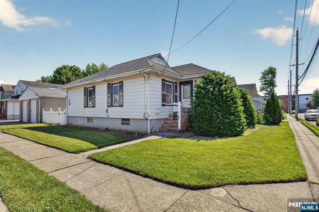 4-16 Bergen Avenue Fair Lawn NJ 07410