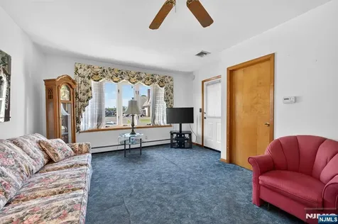 4-16 Bergen Avenue Fair Lawn NJ 07410