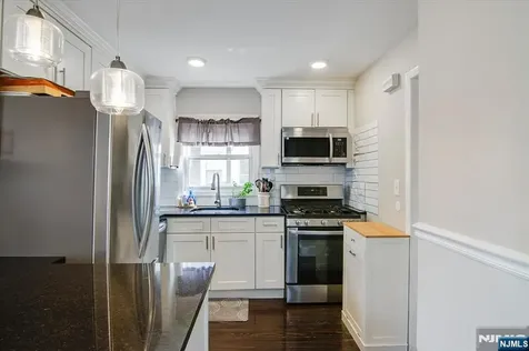 13 Elm Drive Cedar Grove NJ 07009