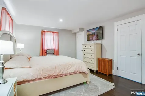 13 Elm Drive Cedar Grove NJ 07009