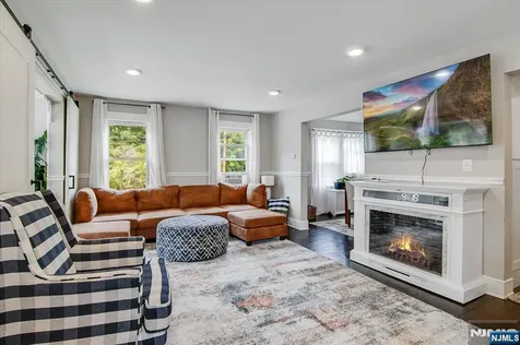 13 Elm Drive Cedar Grove NJ 07009