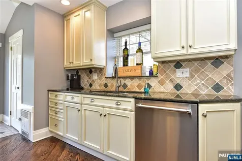 352 Fairway Road Ridgewood NJ 07450