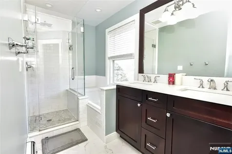 352 Fairway Road Ridgewood NJ 07450
