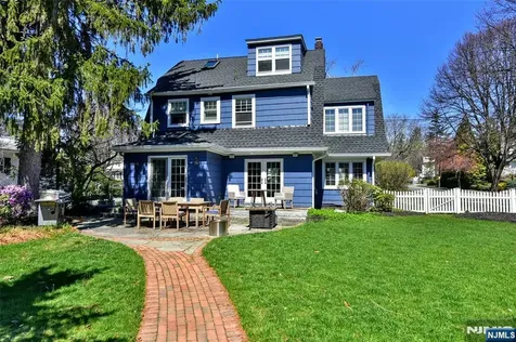 352 Fairway Road Ridgewood NJ 07450