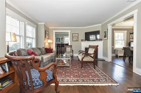 352 Fairway Road Ridgewood NJ 07450