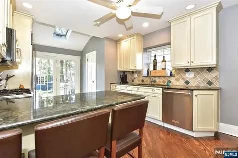 352 Fairway Road Ridgewood NJ 07450