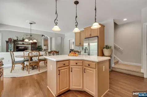 17 Cromwell Drive Chester Township NJ 07930