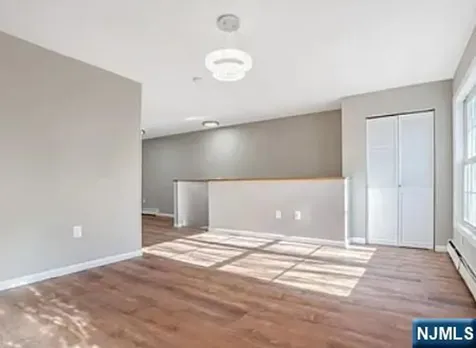 53 12th Avenue Paterson NJ 07501