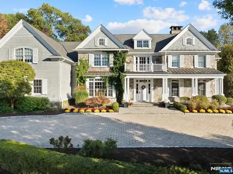 29 Mcgrath Drive Cresskill NJ 07626
