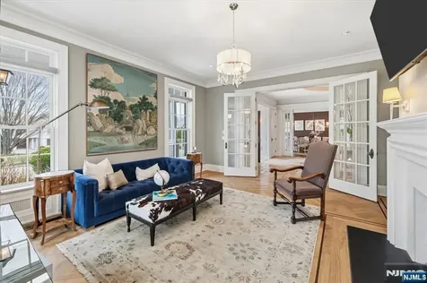 29 Mcgrath Drive Cresskill NJ 07626