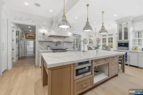 29 Mcgrath Drive Cresskill NJ 07626