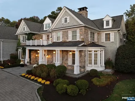 29 Mcgrath Drive Cresskill NJ 07626