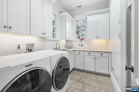 29 Mcgrath Drive Cresskill NJ 07626