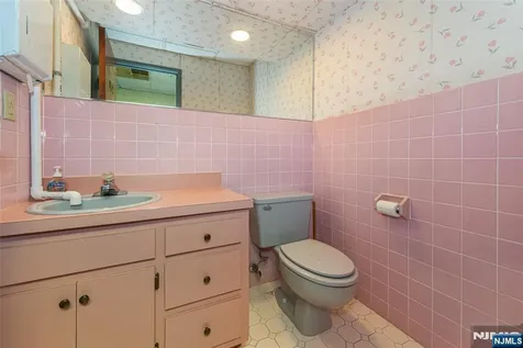 9 Fairfield Avenue Little Falls NJ 07424