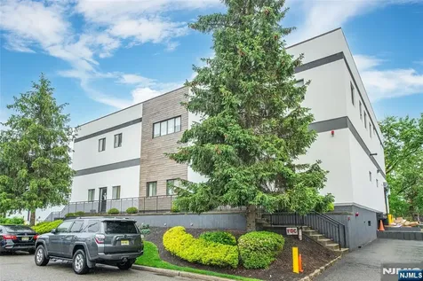 9 Fairfield Avenue Little Falls NJ 07424