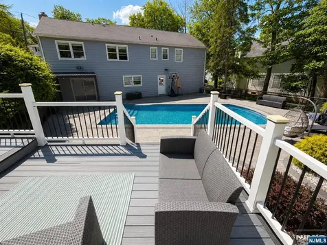 1626 Larkspur Drive Mountainside NJ 07092