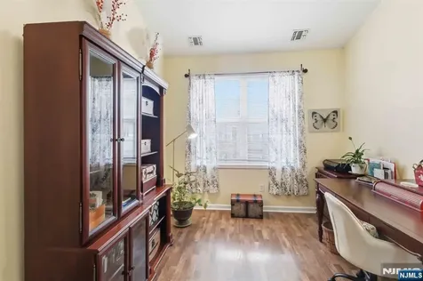 22 Barrister Street Clifton NJ 07013