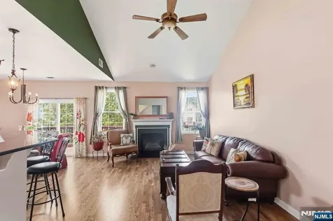 22 Barrister Street Clifton NJ 07013