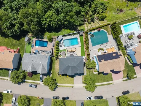 22 Fox Boro Road Wayne NJ 07470