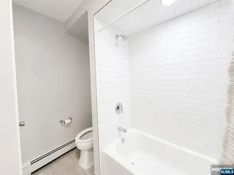 24 Sunderland Avenue Rutherford NJ 07070