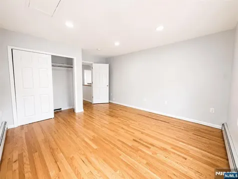 24 Sunderland Avenue Rutherford NJ 07070