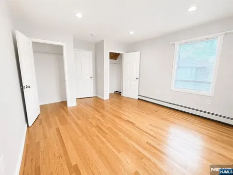 24 Sunderland Avenue Rutherford NJ 07070