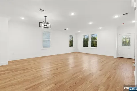 459 Washington Avenue Rutherford NJ 07070