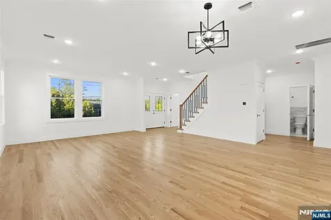 459 Washington Avenue Rutherford NJ 07070