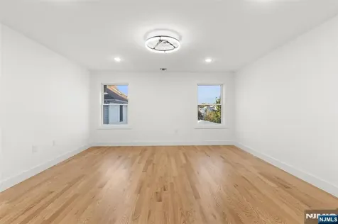 459 Washington Avenue Rutherford NJ 07070