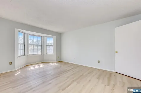 959 Juniper Way Mahwah NJ 07430