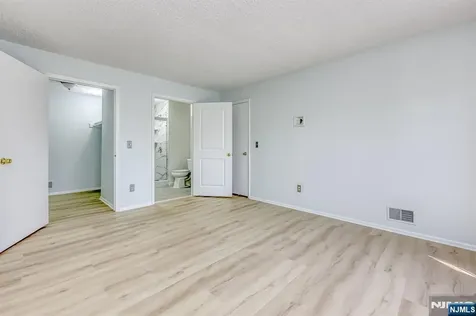 959 Juniper Way Mahwah NJ 07430