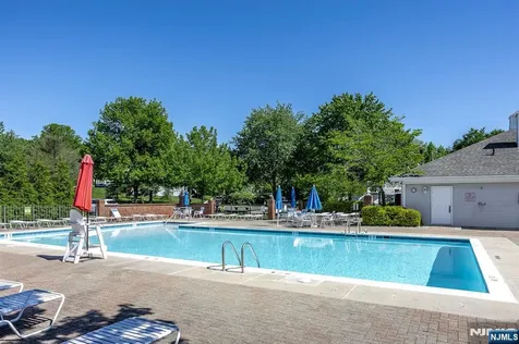 959 Juniper Way Mahwah NJ 07430