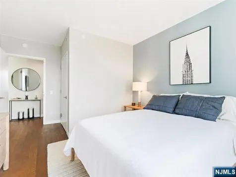 99 Hudson Street Jersey City NJ 07302