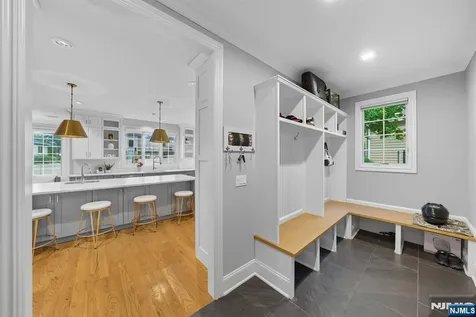 146 Stuart Street Paramus NJ 07652