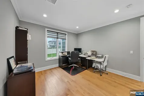 146 Stuart Street Paramus NJ 07652