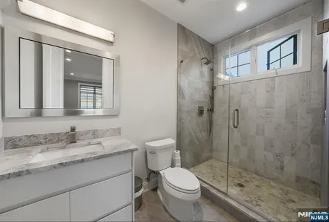 146 Stuart Street Paramus NJ 07652
