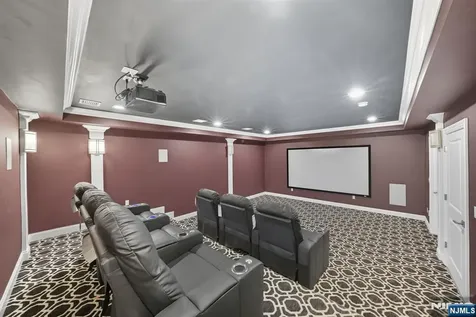 146 Stuart Street Paramus NJ 07652
