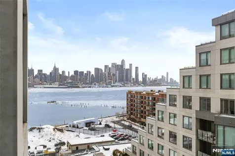 9 Ave At Port Imperial West New York NJ 07093