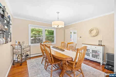 33 Chris Terrace Ringwood NJ 07456