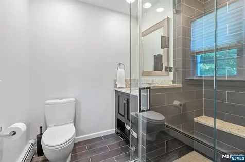 33 Chris Terrace Ringwood NJ 07456