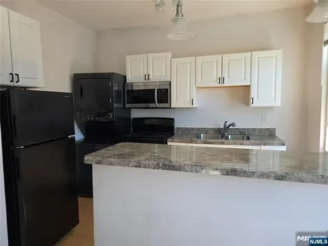 419 1st Street Carlstadt NJ 07072