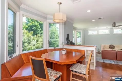 591 Highland Avenue Montclair NJ 07043
