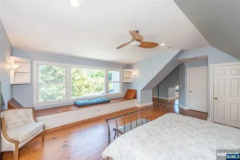 591 Highland Avenue Montclair NJ 07043