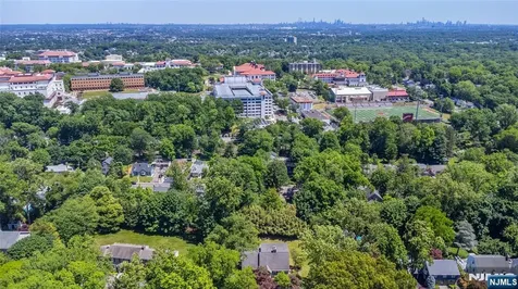 591 Highland Avenue Montclair NJ 07043