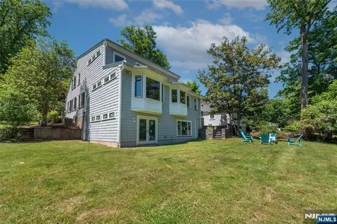 591 Highland Avenue Montclair NJ 07043