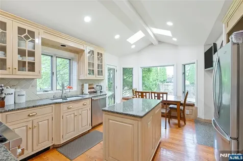 530A Hughes Street Northvale NJ 07647